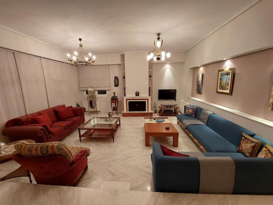 La Maison De Catherine Volos Ngoại thất bức ảnh